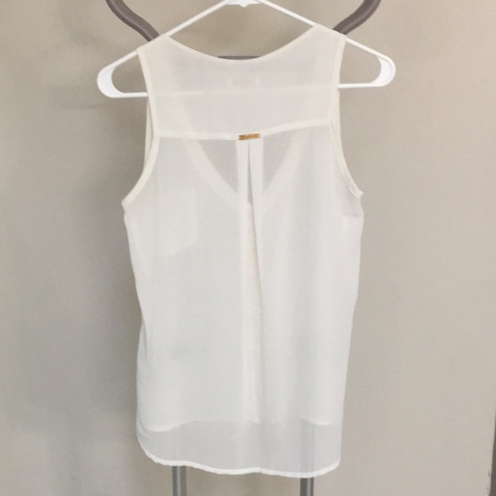 blouse - Picture 2 of 3